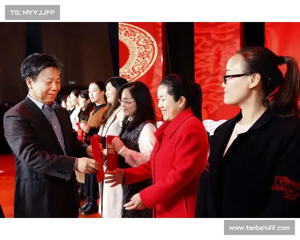 100米赛事集锦;百米飞人大战精彩瞬间激情呈现高光时刻精选集锦大放送